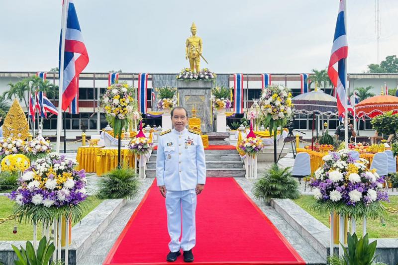 มหาวิทยาลัยทักษิณร่วมพิธีวางพวงมาลัยเนื่องในวันสถาปนาค่ายรามคําแหง