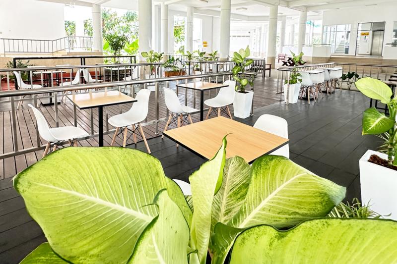 มุมนั่งเล่น อ่านหนังสือ