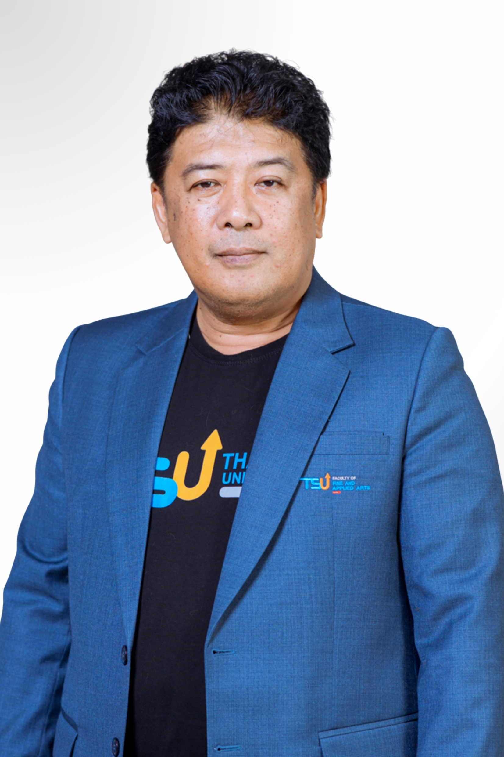 ผู้ช่วยศาสตราจารย์ ดร.ระวีวัฒน์ ไทยเจริญ